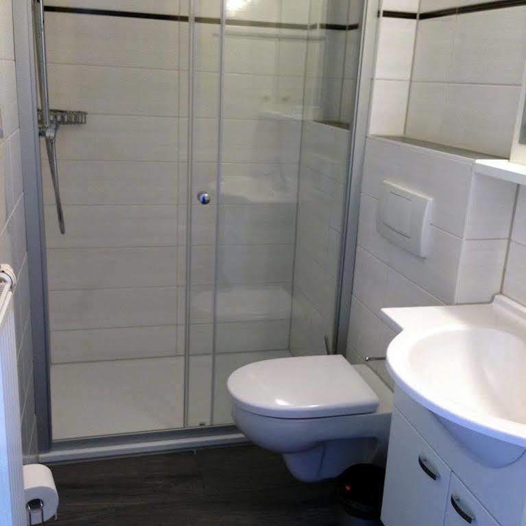 Boutique-Hotel Zur Alten Post Busum Bagian luar foto
